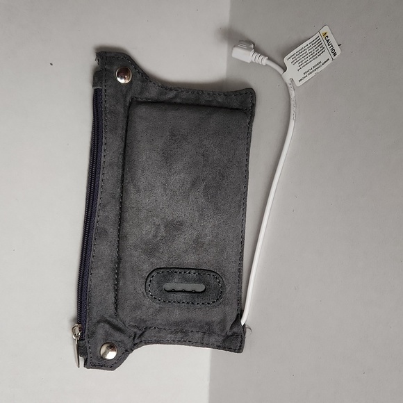 Handbag Butler Mighty Purse Purple Wristlet Wallet Micro USB Phone Charger - Picture 9 of 11